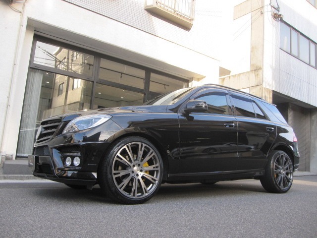 メルセデス ベンツ Mクラス Ml350 ブルーテック Amgスポーツパッケージ 4マチック 4wd ブラバス仕様 ディーラー車 禁煙車 広島県 中古車 中古車詳細 中古車検索はカーセンサーラボ Net