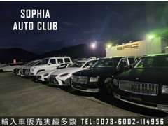 女性に人気の高いコンパクトカーも多数取り揃えています♪色彩豊かでバリエーションに富んでいます！